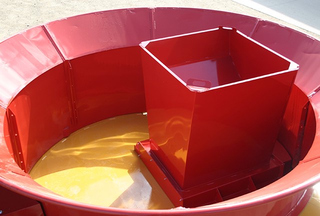 2025 Haybuster H1000 Tub Grinder