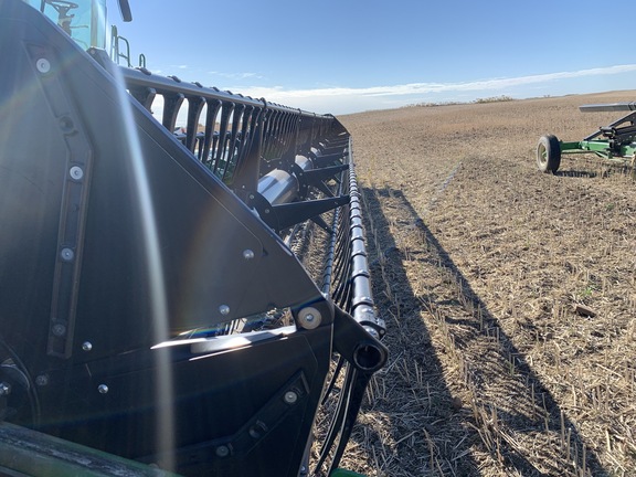 2017 John Deere 635FD Header Combine