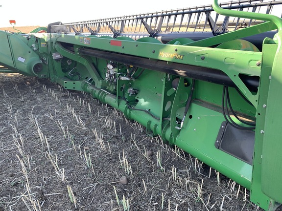 2017 John Deere 635FD Header Combine