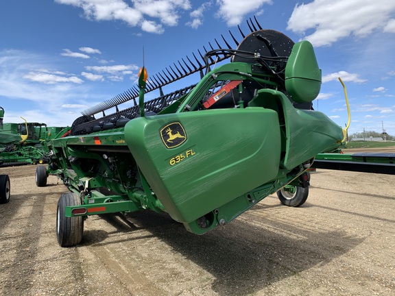 2017 John Deere 635FD Header Combine