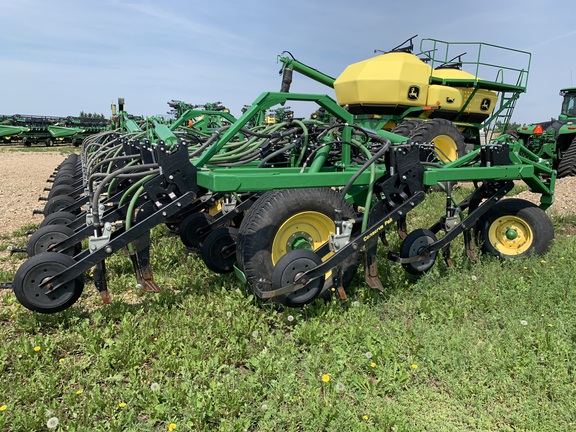 2015 John Deere 1870 Air Seeder