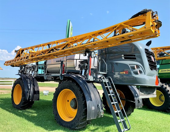 2020 Hagie STS16 Sprayer/High Clearance