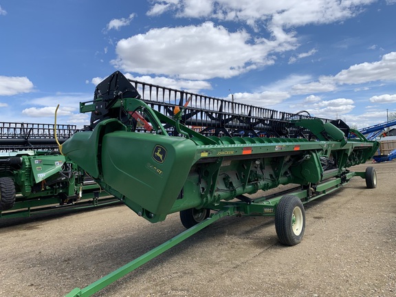 2018 John Deere 640FD Header Combine