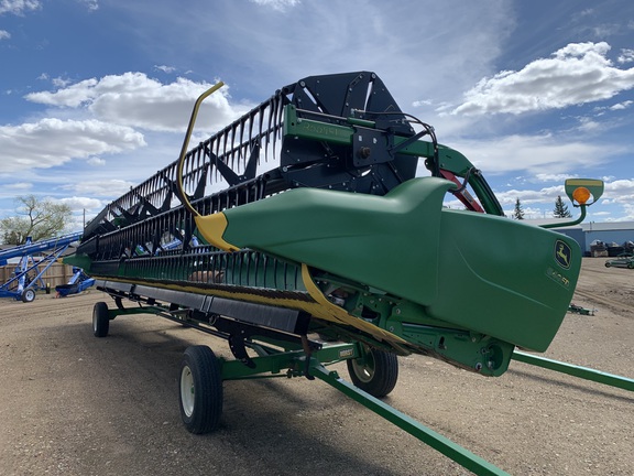 2018 John Deere 640FD Header Combine