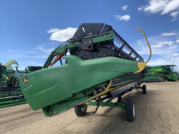 2018 John Deere 640FD Header Combine