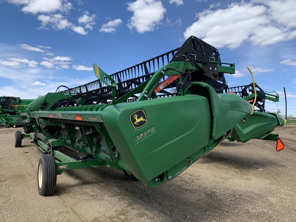 2018 John Deere 640FD Header Combine