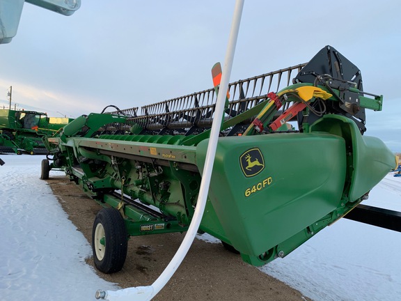 2017 John Deere 640FD Header Combine