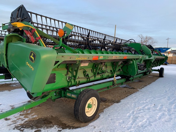 2017 John Deere 640FD Header Combine