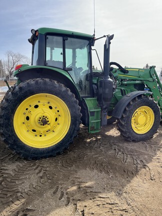 2016 John Deere 6155M Tractor