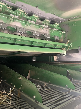 2017 John Deere S680 Combine