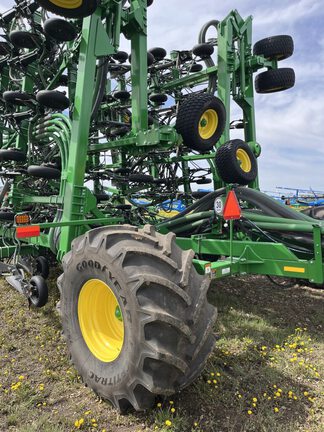 2023 John Deere P670 Air Seeder