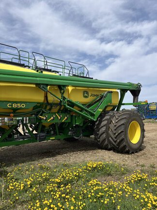 2023 John Deere P670 Air Seeder