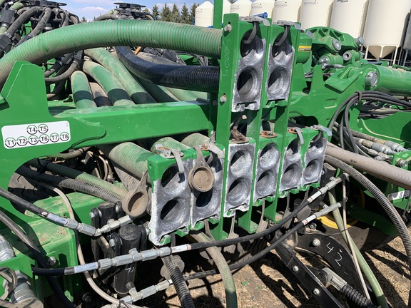 2020 John Deere P576 Air Seeder