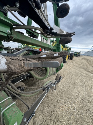 2024 John Deere P680 Air Seeder