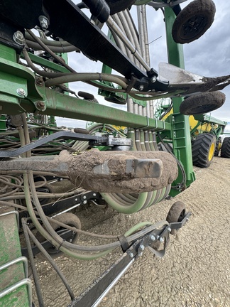 2024 John Deere P680 Air Seeder