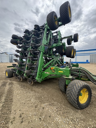 2022 John Deere N560F Air Seeder