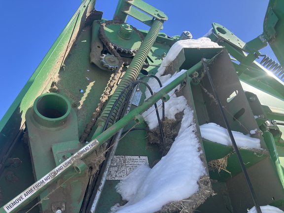 2019 John Deere 560M Precutter Baler/Round