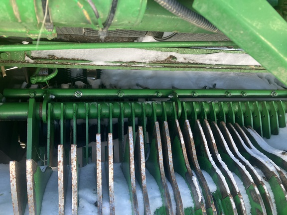 2019 John Deere 560M Precutter Baler/Round