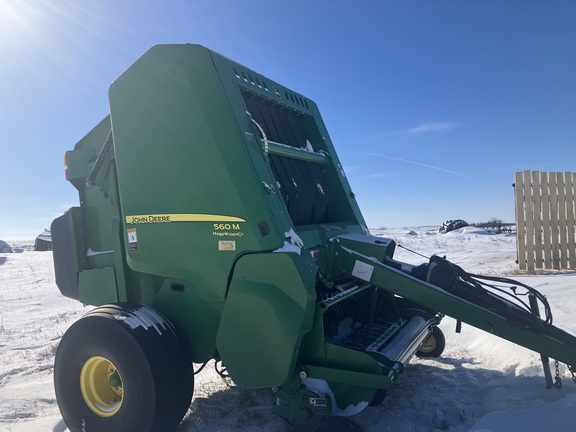 2019 John Deere 560M Precutter Baler/Round