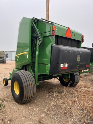 2019 John Deere 560M Precutter Baler/Round