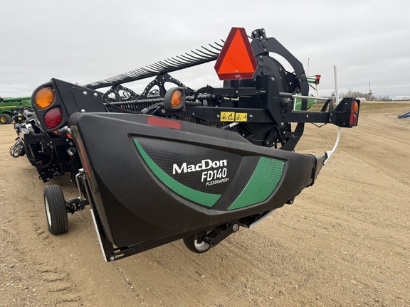 2018 MacDon FD140 Header Combine