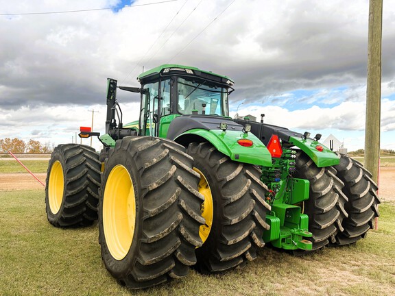 2022 John Deere 9R 640 Tractor 4WD