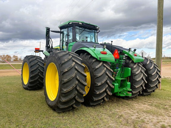 2022 John Deere 9R 640 Tractor 4WD