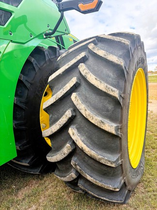 2022 John Deere 9R 640 Tractor 4WD