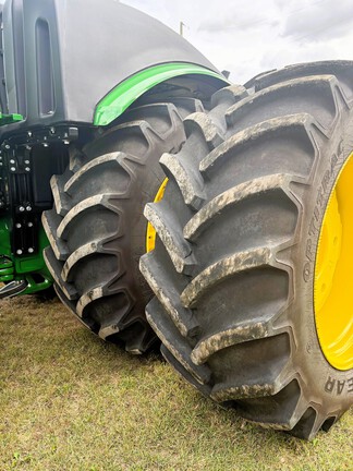 2022 John Deere 9R 640 Tractor 4WD