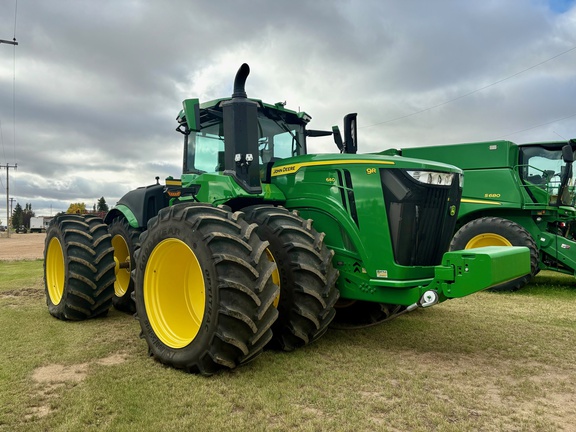 2022 John Deere 9R 640 Tractor 4WD