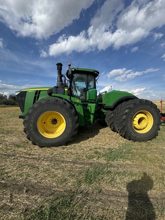 2015 John Deere 9520R Tractor 4WD