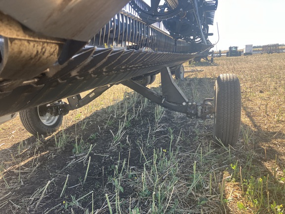 2018 MacDon FD135 Header Combine