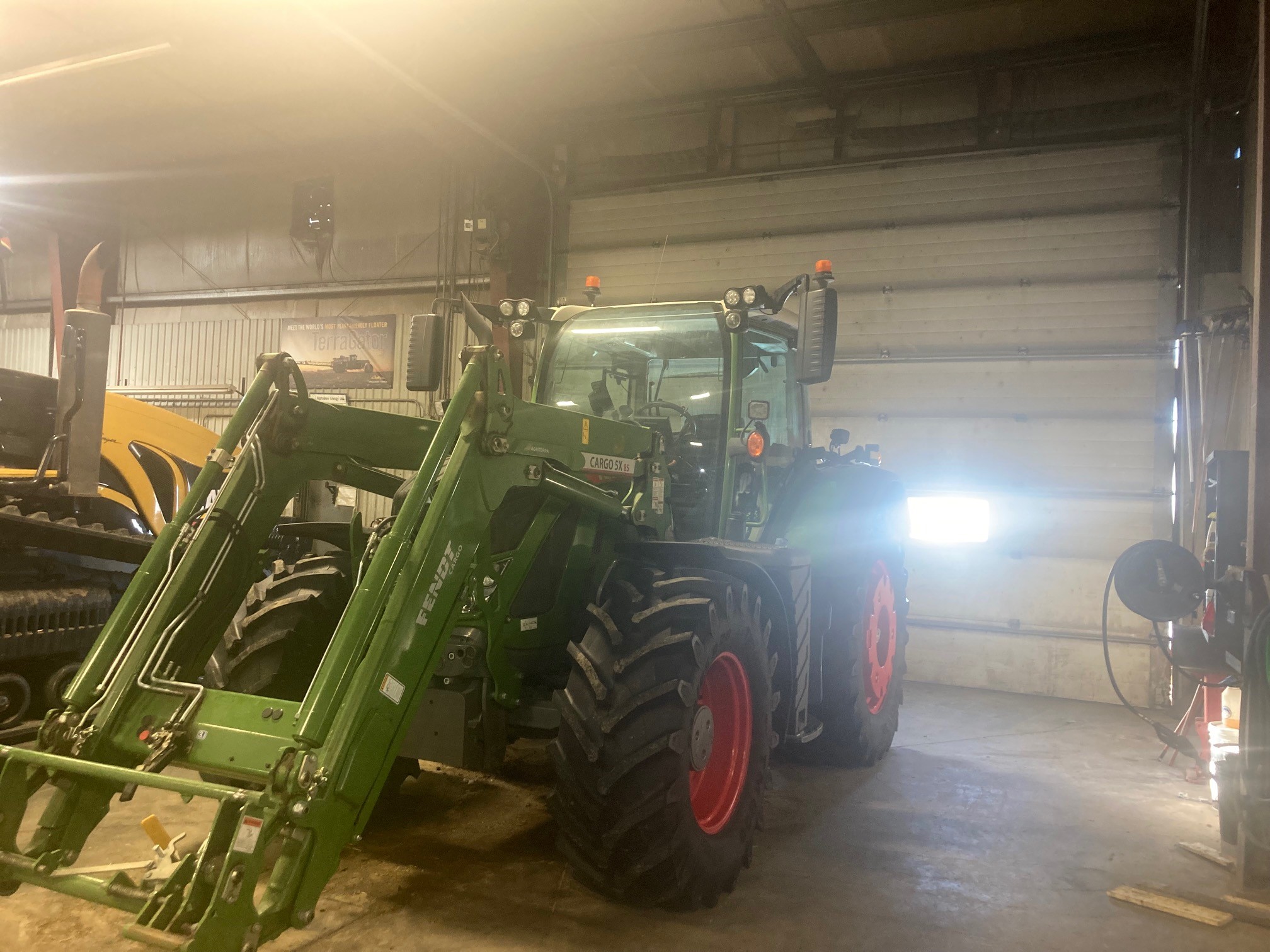 2021 Fendt 714G6 Tractor