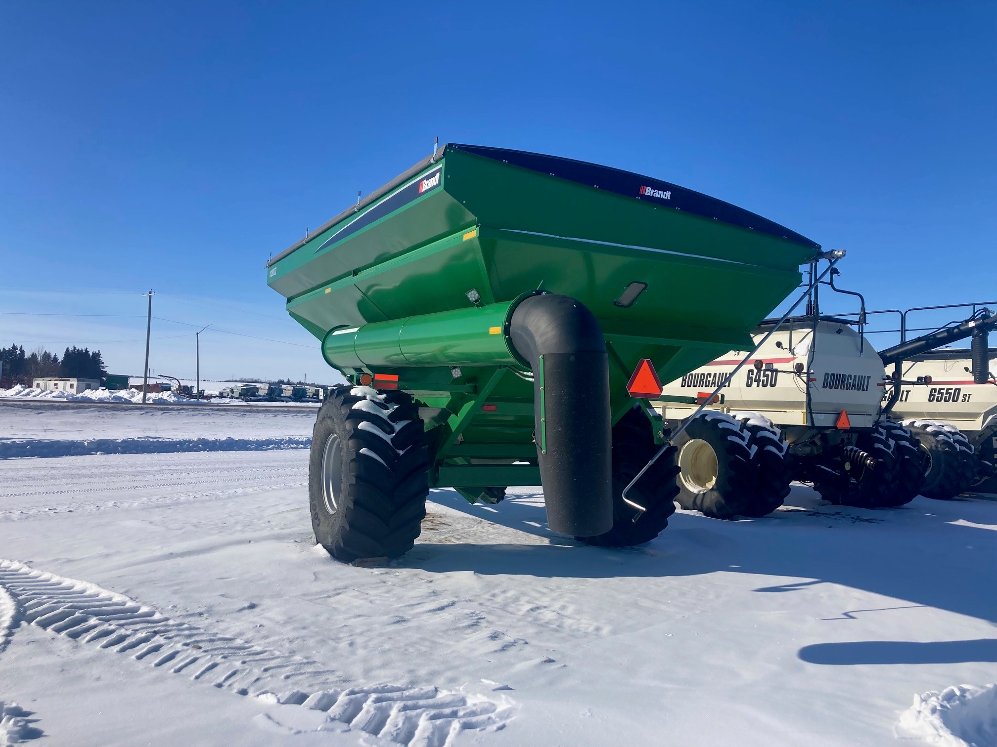 2020 Brandt 1120XR Grain Cart