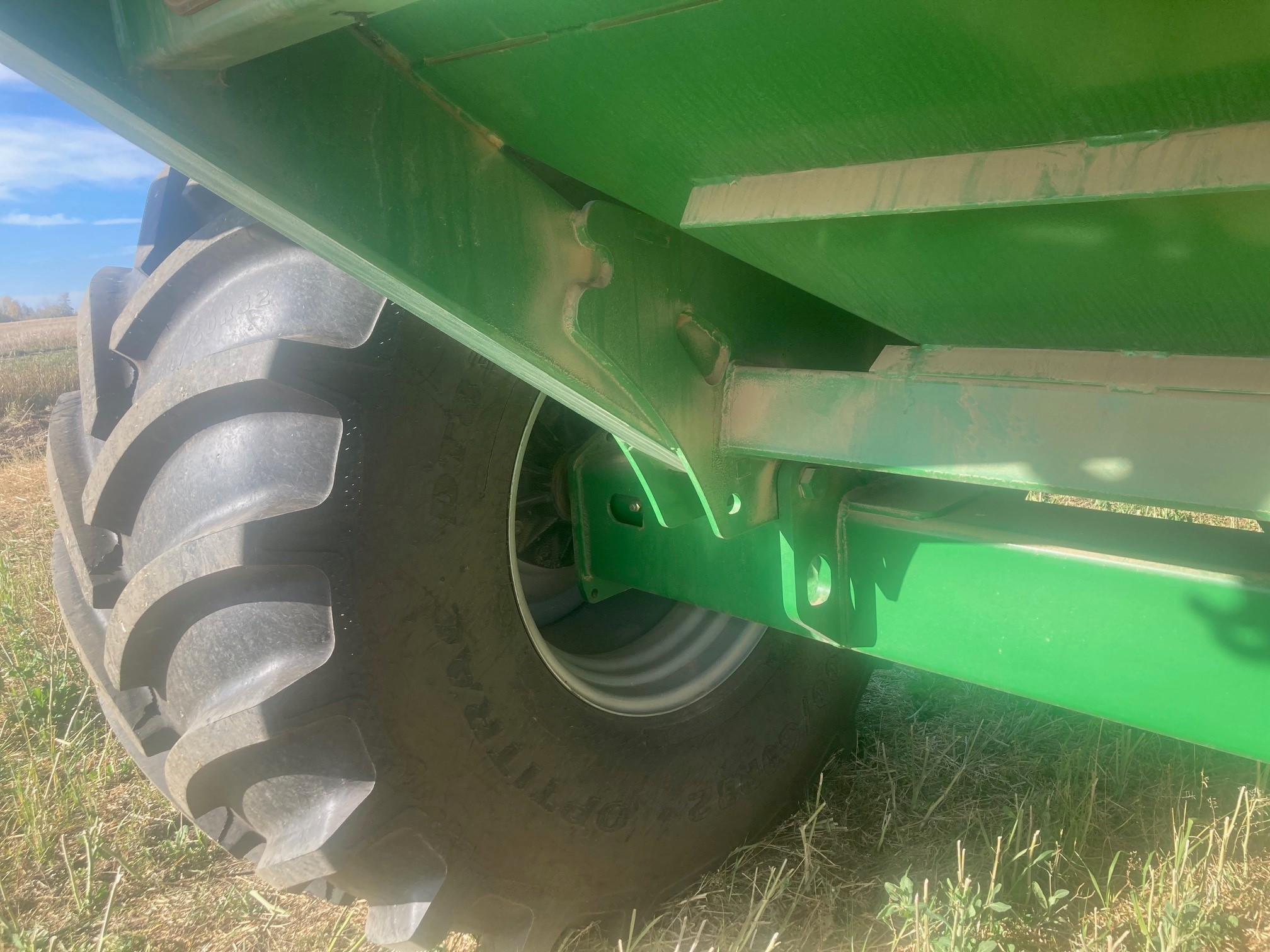 2020 Brandt 1120XR Grain Cart