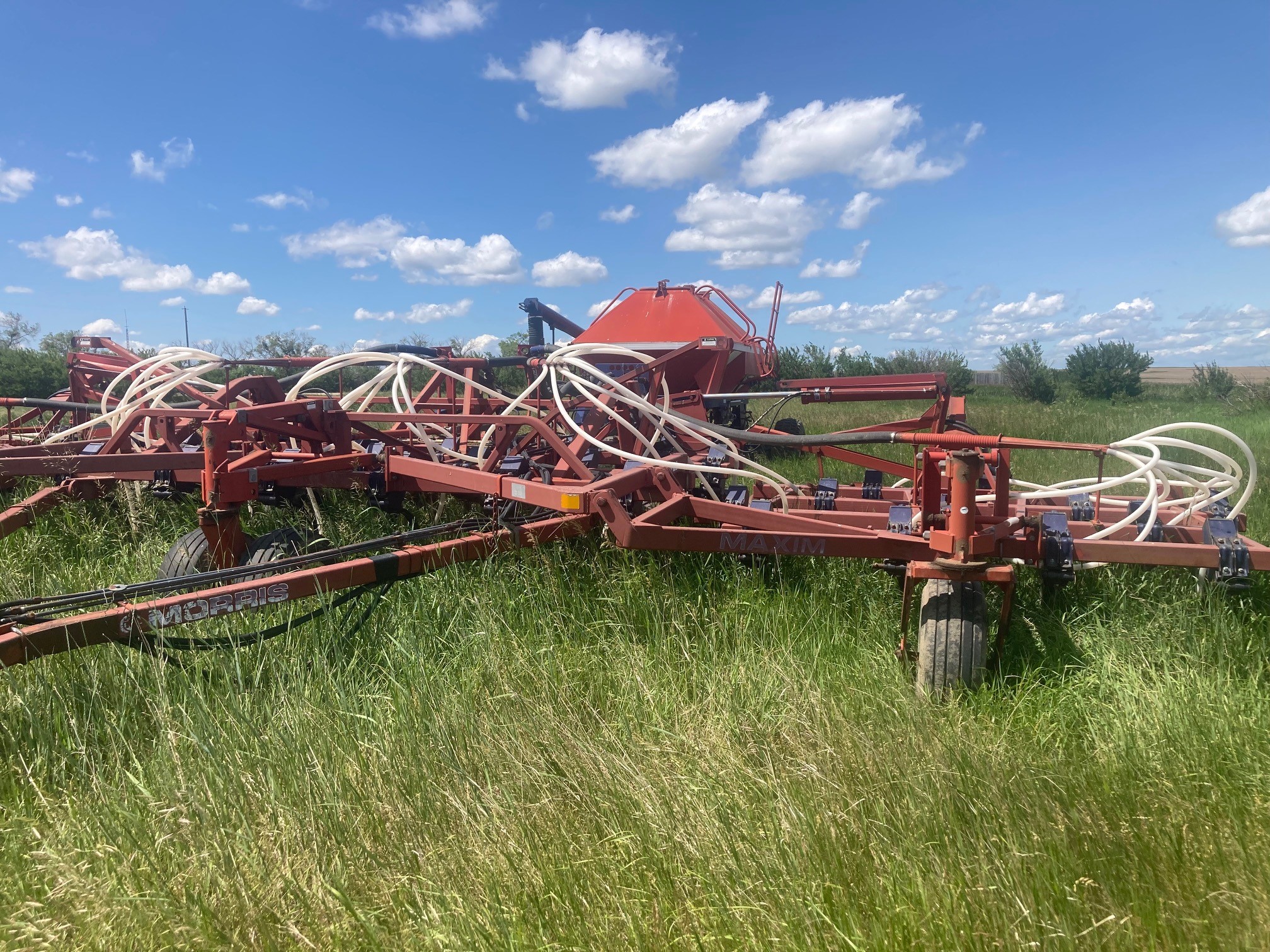 1997 Morris 7130 Air Seeder