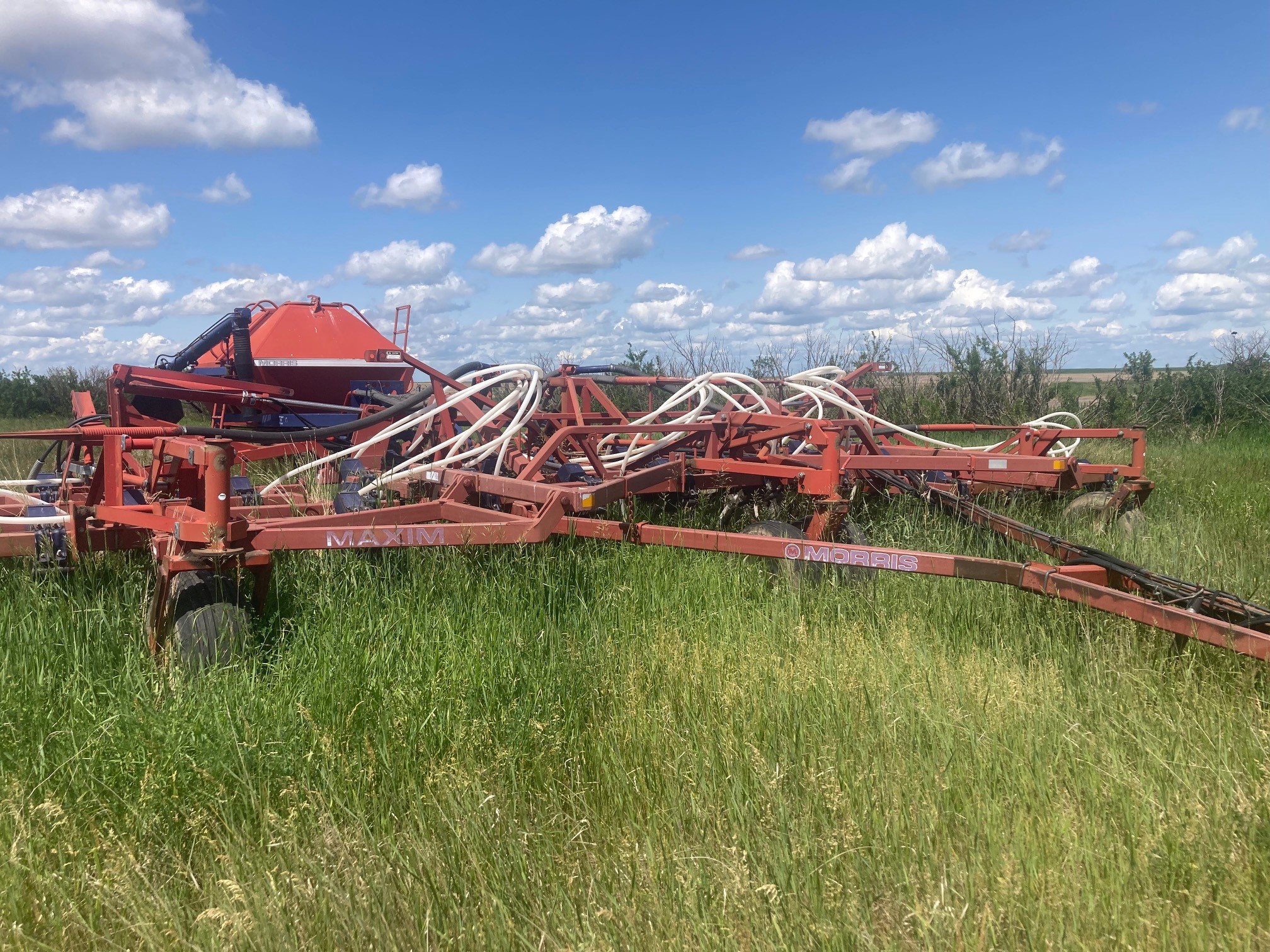 1997 Morris 7130 Air Seeder