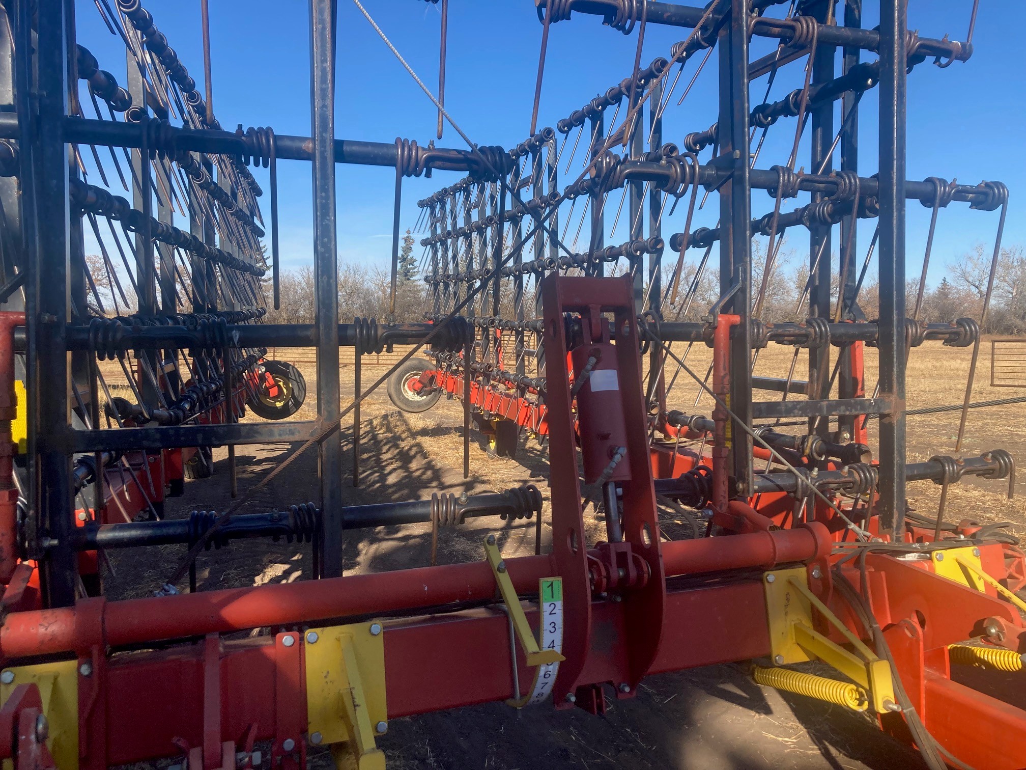 2009 Bourgault 7200-72 Harrow