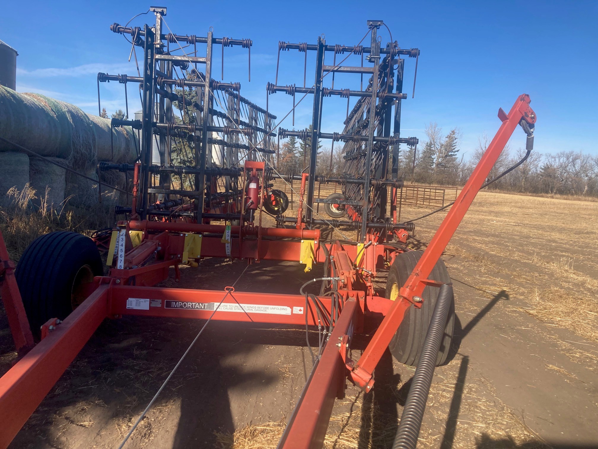 2009 Bourgault 7200-72 Harrow