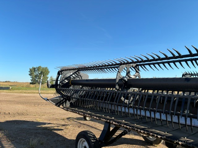 2021 MacDon FD135 Header Combine