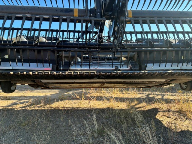 2021 MacDon FD135 Header Combine