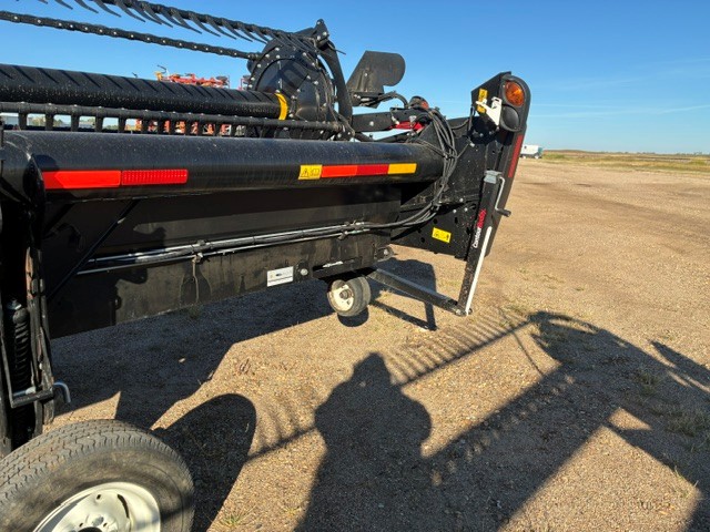 2021 MacDon FD135 Header Combine