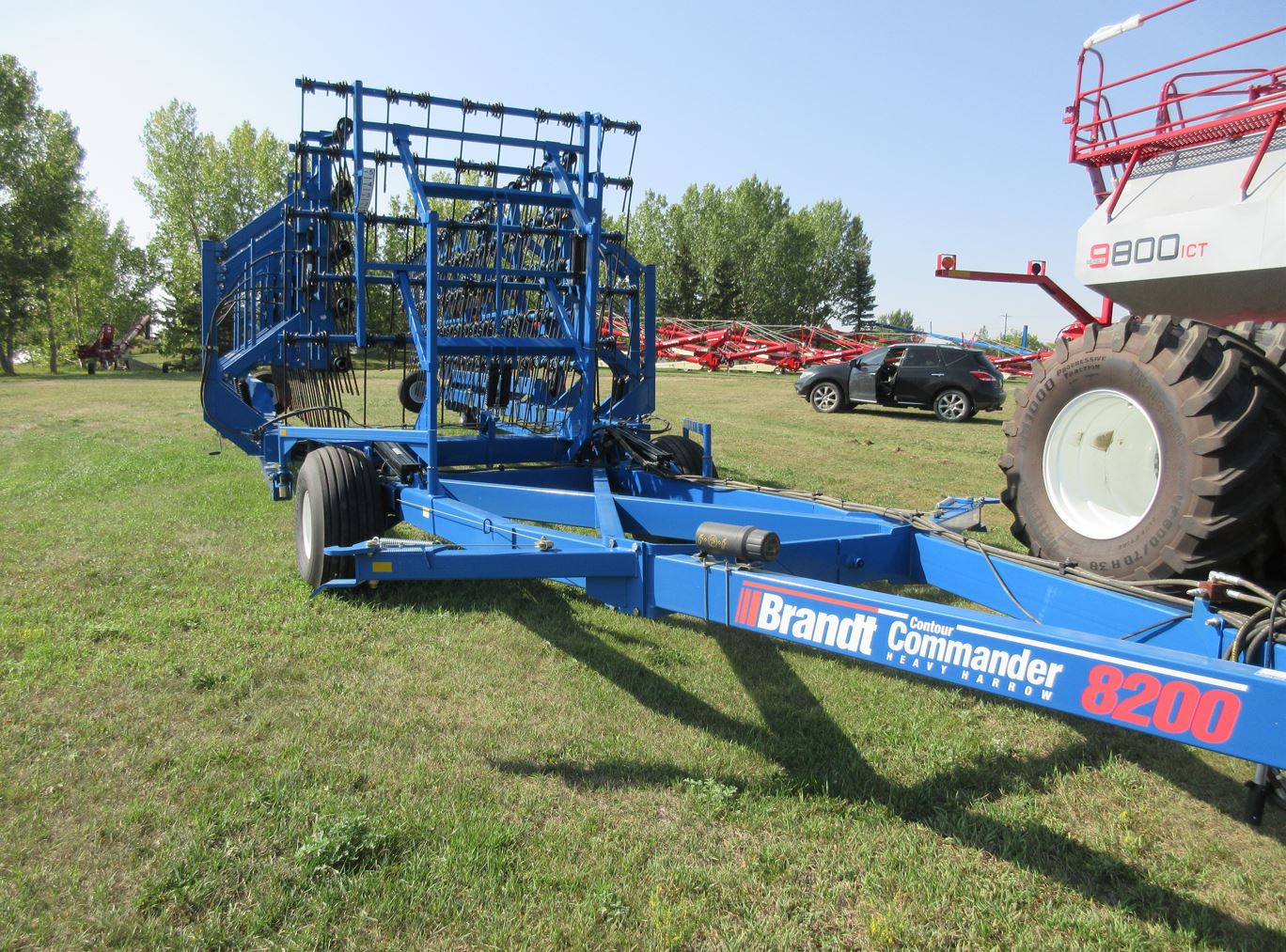 2020 Brandt contour commander 8200 Harrow