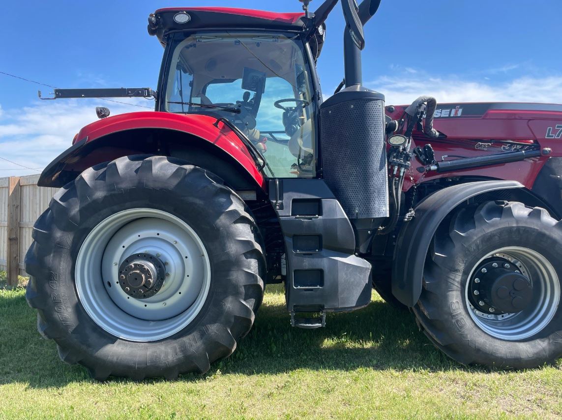 2021 Case IH Magnum 380 AFS Tractor