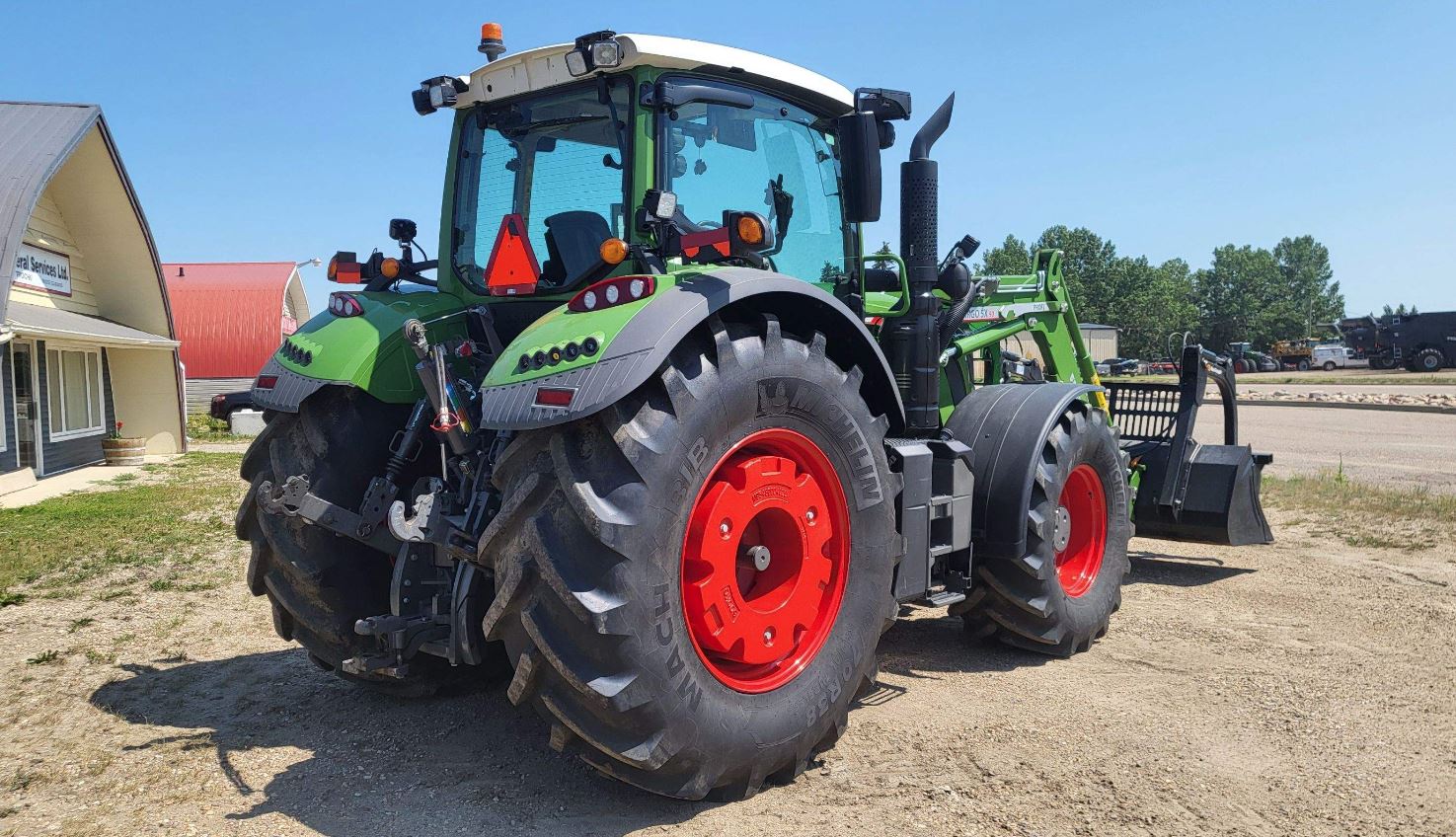 2023 Fendt 724G6 Tractor