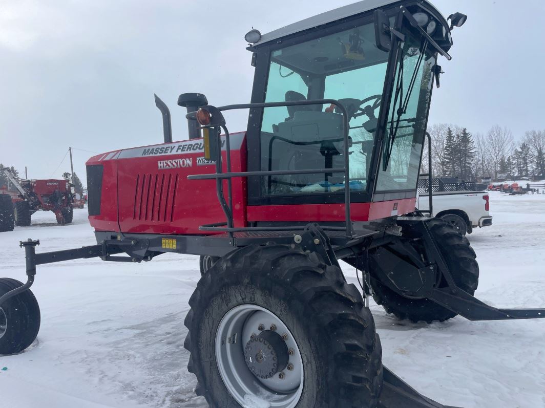 2012 Massey Ferguson WR9735 Windrower