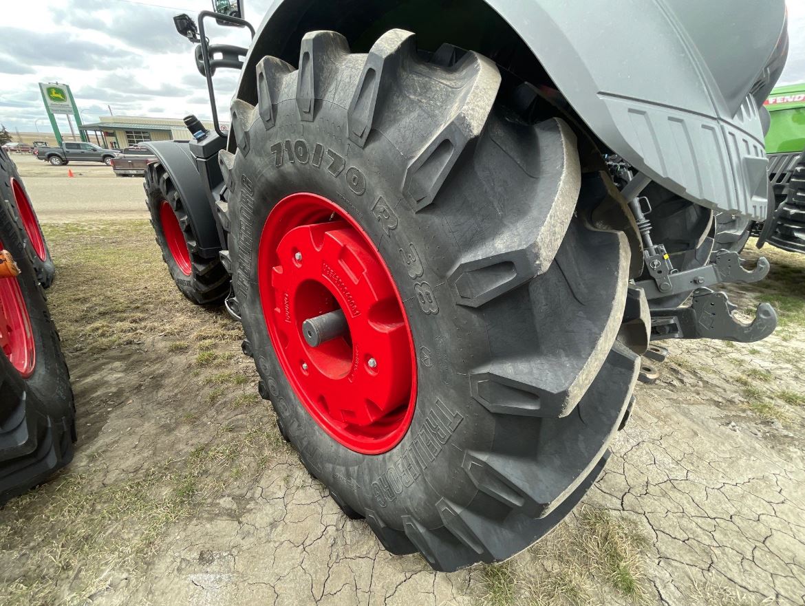 2023 Fendt 822S4 Tractor