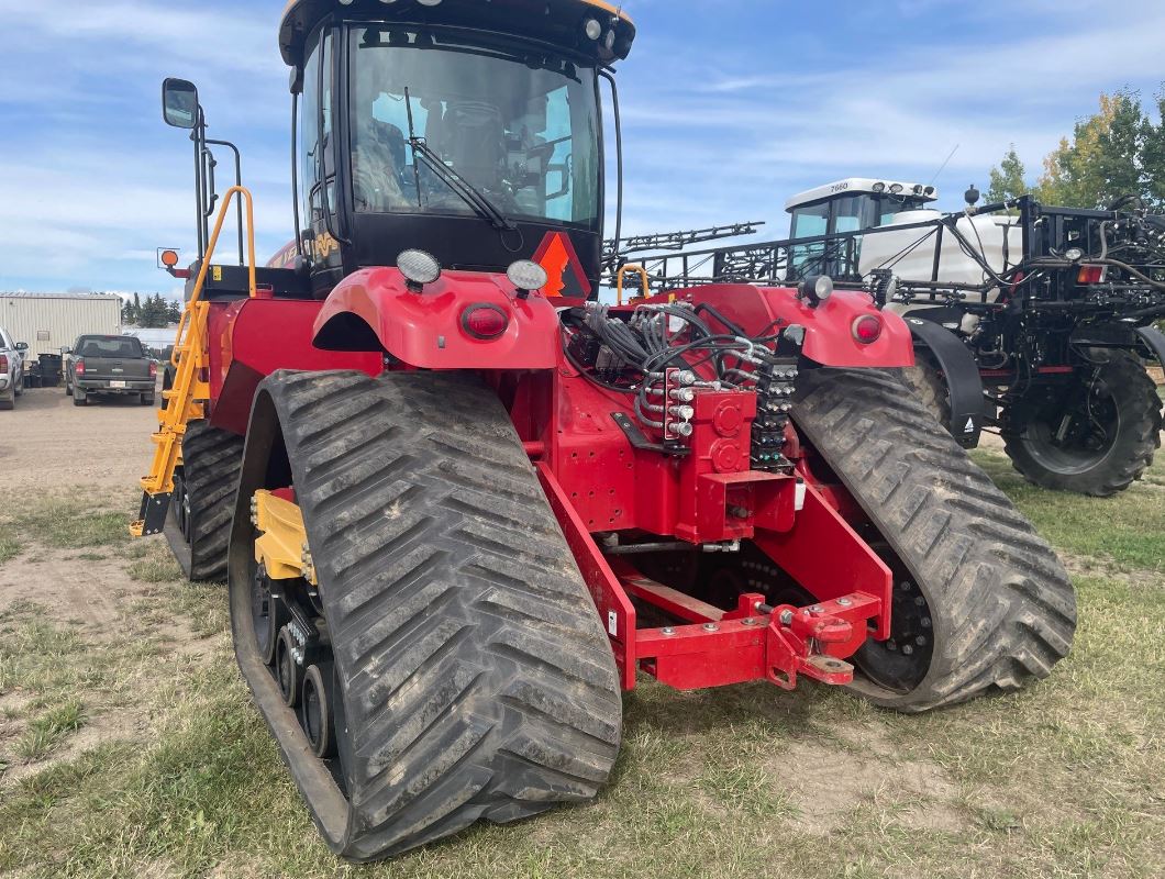 2017 Versatile 550DT Tractor