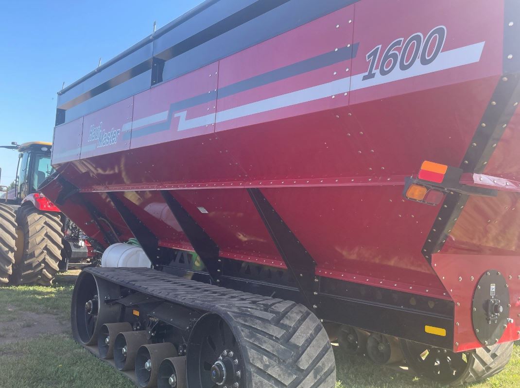 2014 Elmers 1600 Grain Cart