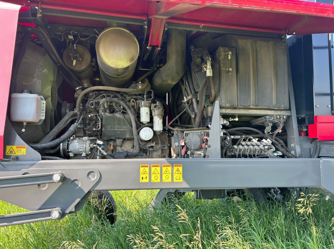 2015 Massey Ferguson WR9740 Windrower